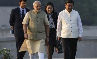 ভারতের প্রধানমন্ত্রী নরেন্দ্র মোদি এবং চীনের প্রেসিডেন্ট শি জিনপিং