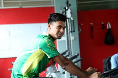 এখনও ফিট নন মুস্তাফিজ