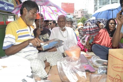 'টিসিবি চায় না, আমরা পণ্য তুলি'