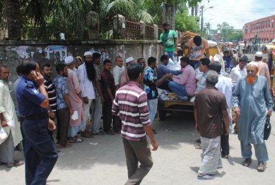 বরিশালে টিসিবি&rsquo;র পণ্য বিক্রি