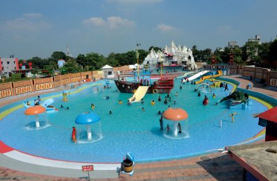 নরসিংদীর ড্রিম হলিডে পার্ক
