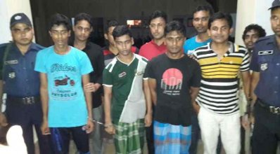 গ্রেফতারকৃত তিনজন