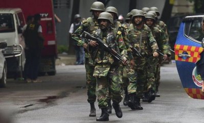 ১ ঘণ্টা ধরে চলে কমান্ডো অভিযান