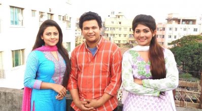 নাঈমের সঙ্গে আশা ও বিপাশা।