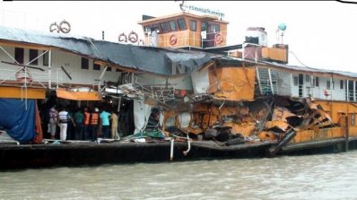 Barisal Photo Launch-Steamer collision killed 5, inured 10 (3)22
