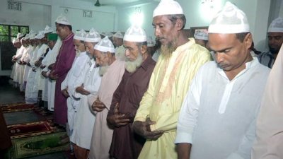 ঈদ উদযাপন করছে বরিশালের প্রায় ১২ হাজার পরিবার