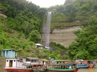 সুবলং জলপ্রপাত