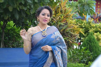 গাইছেন তারিন জাহান।