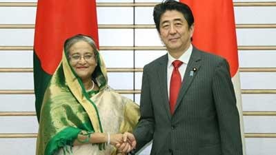 হাসিনা-আবে (ফাইল ছবি)