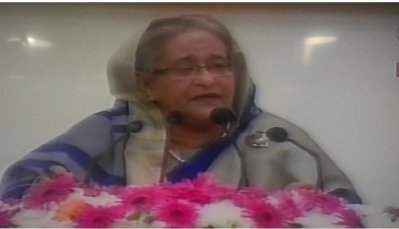 সংবাদ সম্মেলনে প্রধানমন্ত্রী