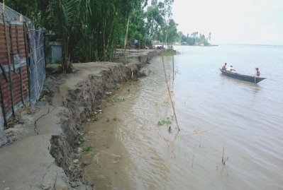 ‘কেমন করি বাঁচি থাকবো জানি না’