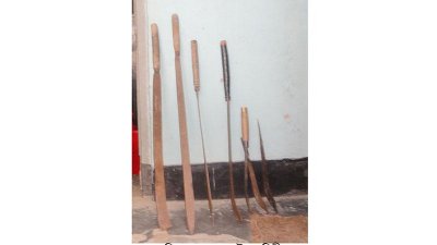যৌথবাহিনীর অভিযানে উদ্ধার করা অস্ত্র
