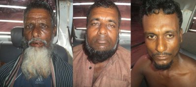 সুন্দরবনে চোরাই কাঠসহ তিন পাচারকারী আটক