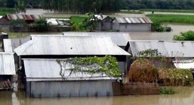 জামালপুরে বন্যা পরিস্থিতির অবনতি, পানিবন্দি লক্ষাধিক মানুষ
