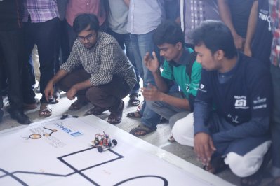 টেকনোম্যানিয়া
