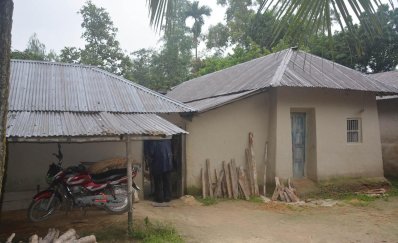 জঙ্গি আব্দুল্লাহর বাড়ির সামনের অংশ
