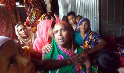 নড়াইলে খাবারের বিষক্রিয়ায় ৩ ছাত্রের মৃত্যু: নিহতদের বাড়িতে শোকের মাতম