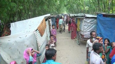 গাইবান্ধায় বন্য পরিস্থিতির আরও অবনতি