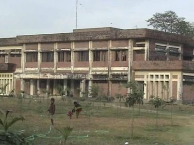 নার্স তো দূরের কথা, চিকিৎসকই একজন!