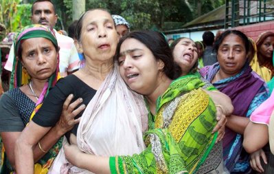 গণপিটুনিতে নিহত পুলিশ কনস্টেবলের দাফন সম্পন্ন