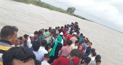 মাওয়া-কাওড়াকান্দি-মঙ্গলমাঝির ঘাটে লঞ্চ - সিবোট চলাচল বন্ধ