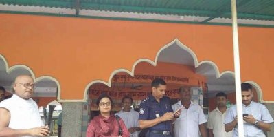 হরিদাস ঠাকুরের আশ্রম পরিদর্শনে ভারতীয় হাইকমিশনের ফার্স্ট সেক্রেটারি