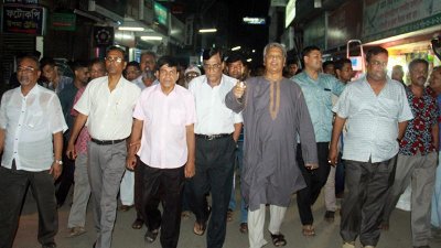 মানিকগঞ্জে মীর কাসেমকে দাফন না করার দাবিতে বিক্ষোভ