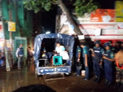 জঙ্গি মুরাদের মরদেহ ঢাকা মেডিক্যাল কলেজ হাসপাতাল মর্গে নিয়ে যাওয়া হয় 