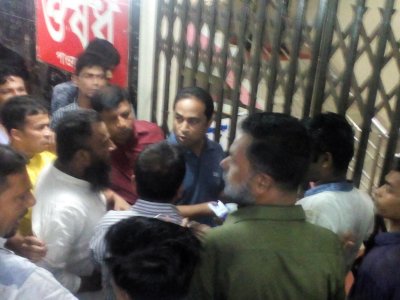 ডাক্তারের ভুলে শিশুর মৃত্যু হওয়ায় স্বজনদের বিক্ষোভ