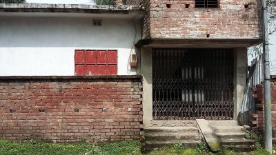 ছয় `জঙ্গি`র বাড়ি