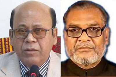 খাদ্যমন্ত্রী কামরুল ইসলাম ও মুক্তিযুদ্ধবিষয়ক মন্ত্রী আ ক ম মোজাম্মেল হক