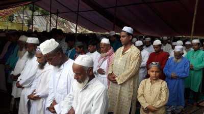 চাঁদপুরে ঈদের জামাত