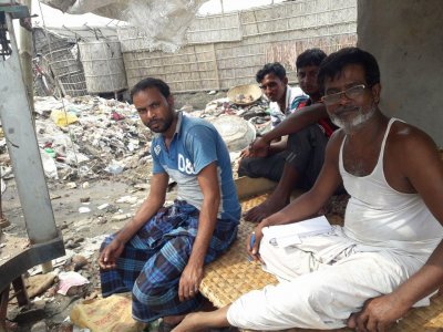 ফেলনা নয়, কোটি টাকার বাণিজ্য