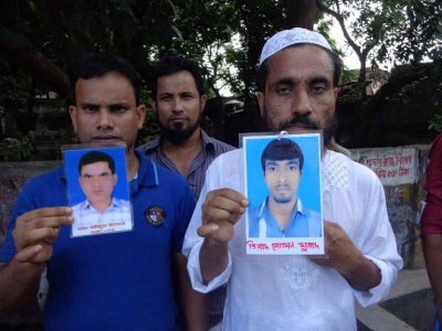 টাম্পাকো অগ্নিকাণ্ড ও ধসের ঘটনায় নিখোঁজ জহিরুল ও মুরাদের স্বজনরা