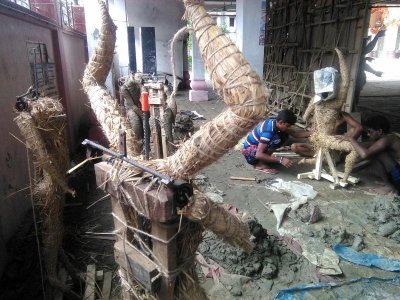 ৩০ সেপ্টেম্বর মহালয়া, ব্যস্ত প্রতিমা শিল্পীরা