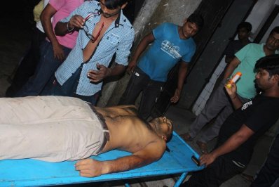 যশোরে গুলিতে নিহত ১