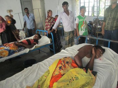 জলদস্যুর গুলিতে বিদ্ধ মনপুরার জেলোরা