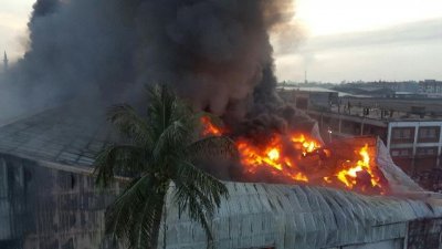 যমুনা স্পিনিং মিলে আগুন