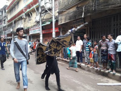 তাজিয়া মিছিলে অংশগ্রহণকারীরা