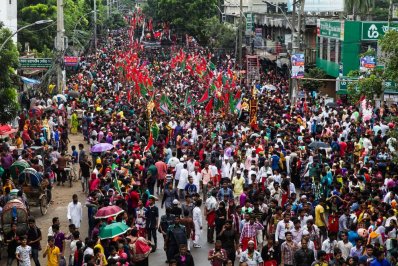 বর্ণিল তাজিয়া মিছিল