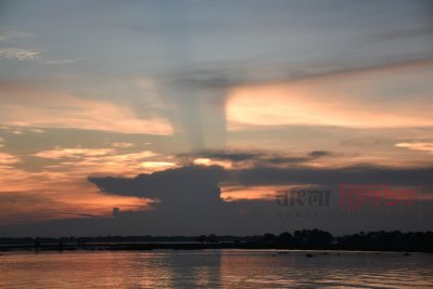 পড়ন্ত বেলায়..., ছবি: আদনান হোসেন 