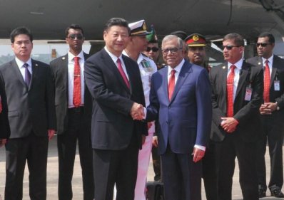 শি জিনপিং ও মো. আবদুল হামিদ