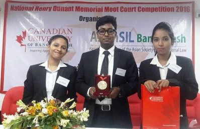 ইস্ট ওয়েস্ট টিম