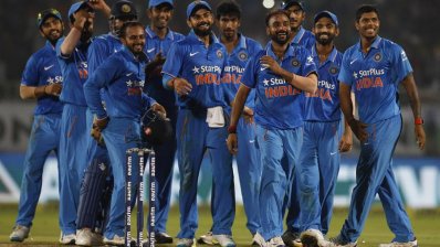 ভারতের কাছে কিউইদের আত্মসমর্পণ