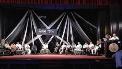 দীপন স্মরণসভায় বক্তারা