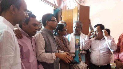 ঘটনাস্থল পরিদর্শন করে আওয়ামী লীগের প্রতিনিধি দল