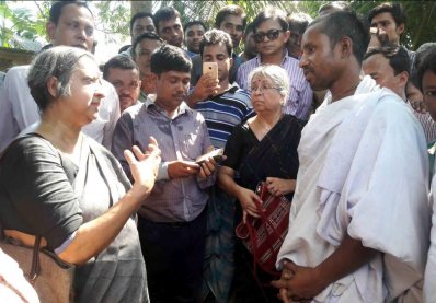 নাসিরনগরে সংখ্যালঘুদের ওপর নির্যাতনের বর্ণনা শোনেন অ্যাডভোকেট সুলতানা কামাল