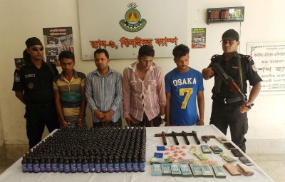 এবার অস্ত্র, মাদকসহ আটক কালীগঞ্জের সেই ইউপি চেয়ারম্যানের ভাই