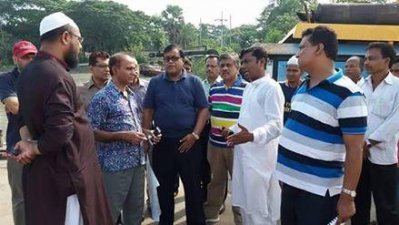 সেতু পরিদর্শনে সেতু বিভাগের প্রতিনিধি দল