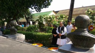 পুরনো কারাগারে বঙ্গবন্ধু ও জাতীয় চার নেতার প্রতি শ্রদ্ধা